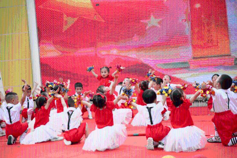 《19层》官微痛批于正是“妖人”?力挺祝绪丹还是蹭热度?